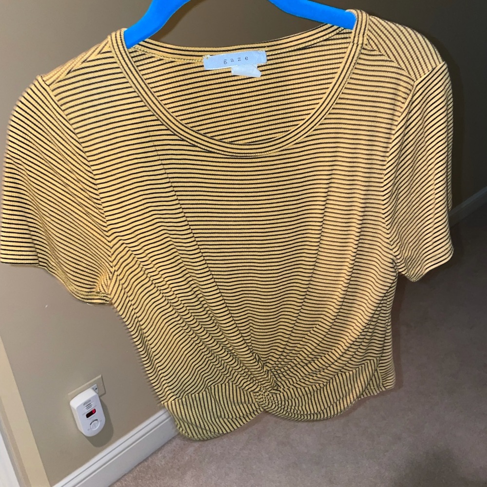 Gaze Black & Yellow Stripe Cinched Crop Top Med